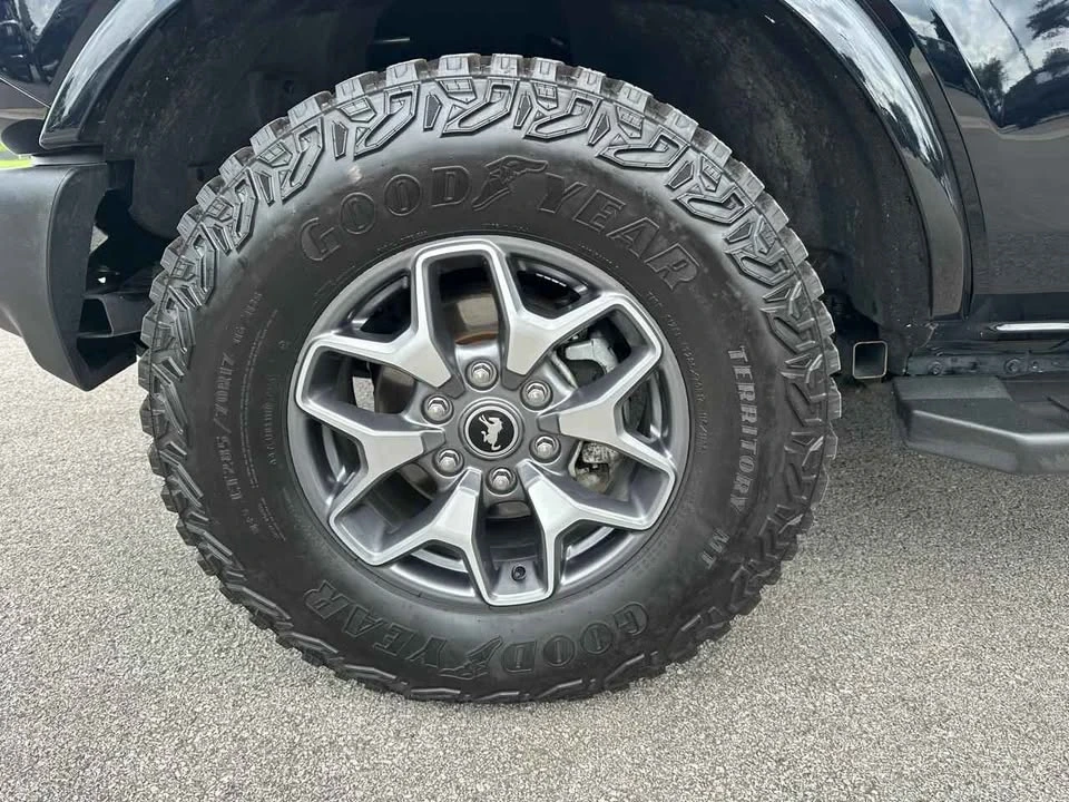 2021 Ford Bronco 6th Gen - Image 14 of 16