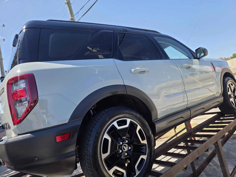 2021 Ford Bronco 6th Gen - Image 4 of 6