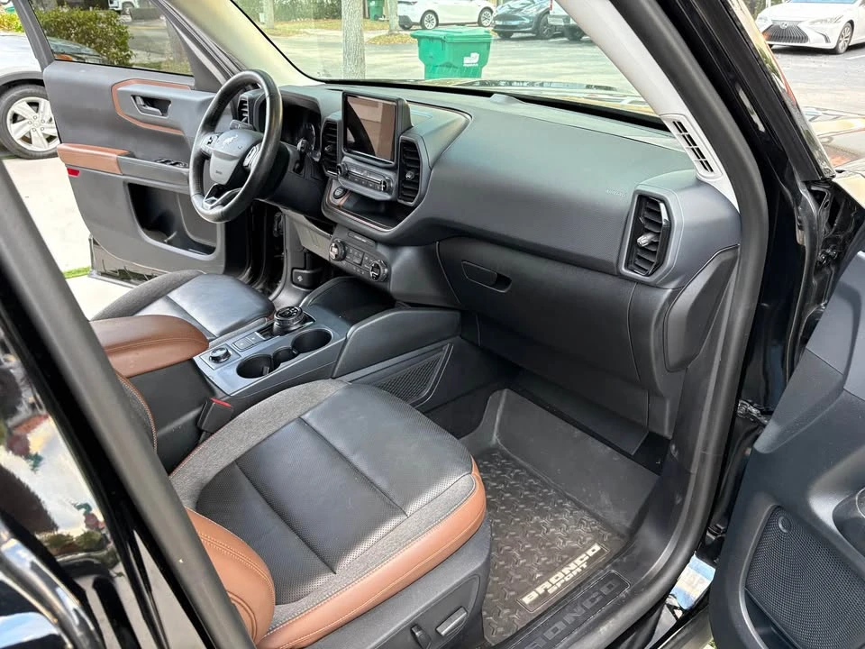 2021 Ford Bronco 6th Gen - Image 9 of 15