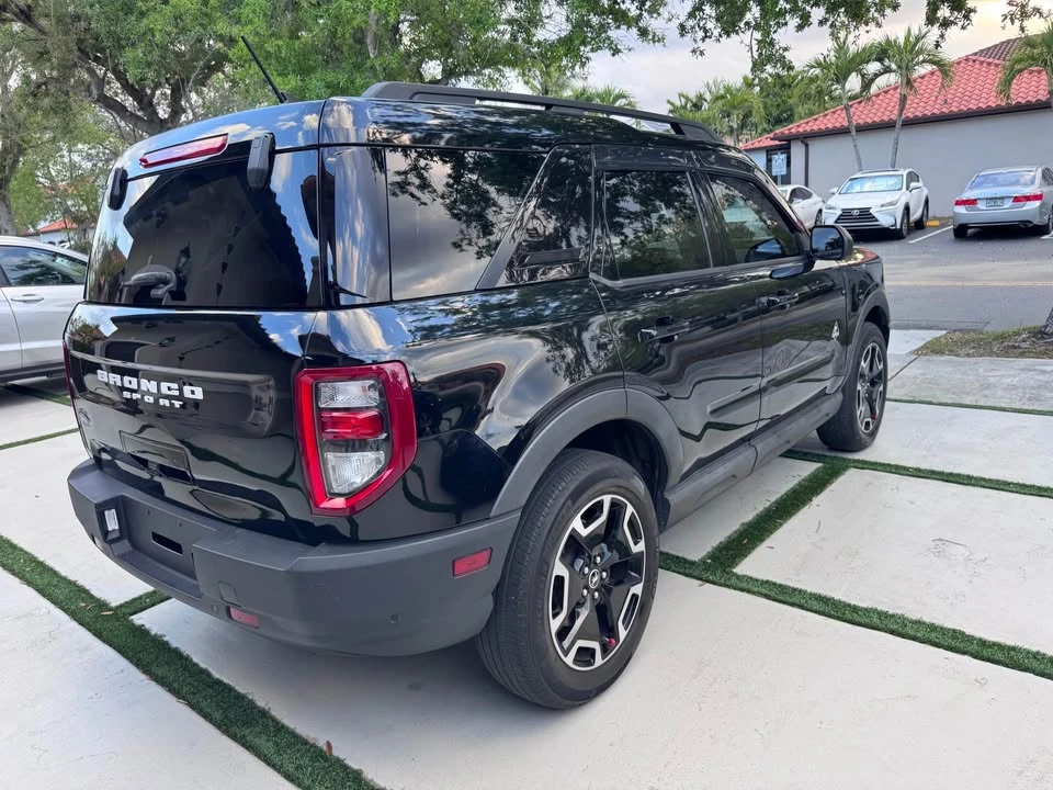 2021 Ford Bronco 6th Gen - Image 4 of 15