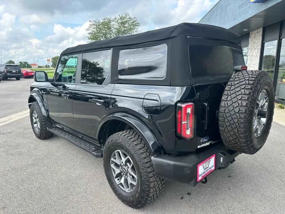 2021 Ford Bronco 6th Gen - Image 4 of 16