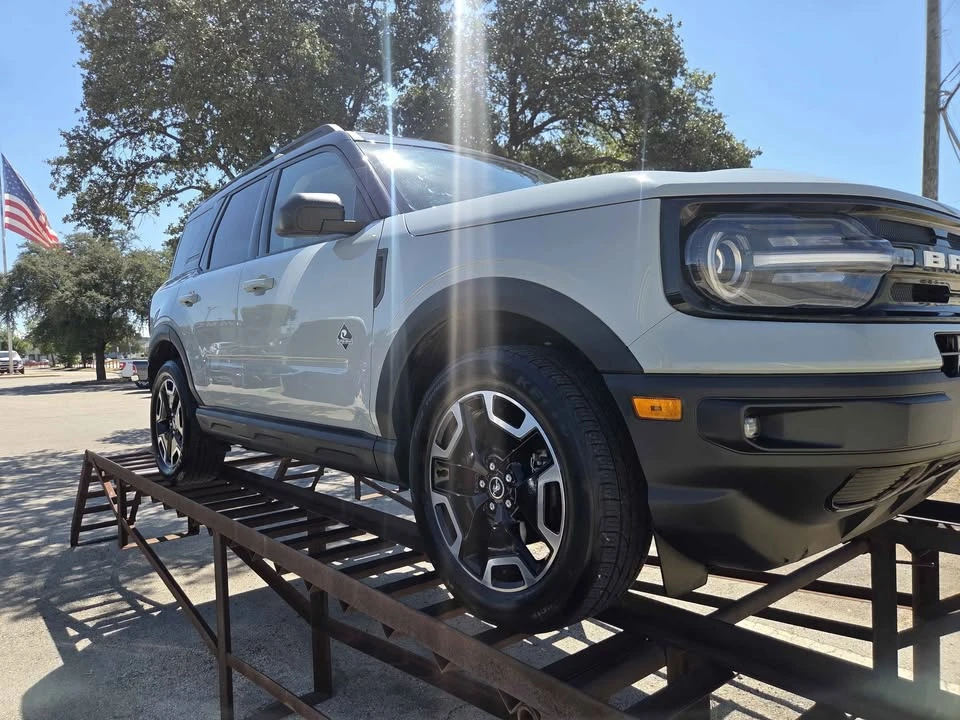 2021 Ford Bronco 6th Gen - Image 2 of 6