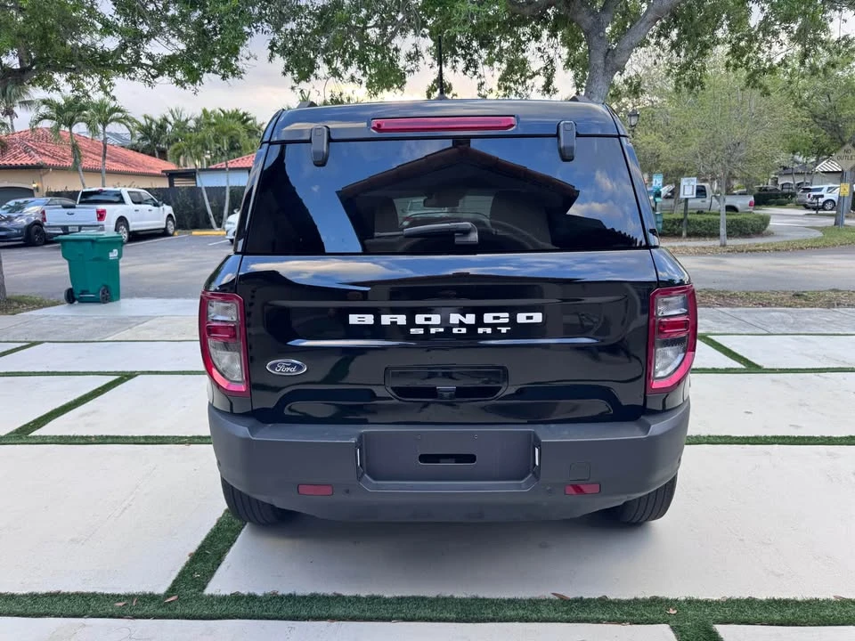 2021 Ford Bronco 6th Gen - Image 3 of 15
