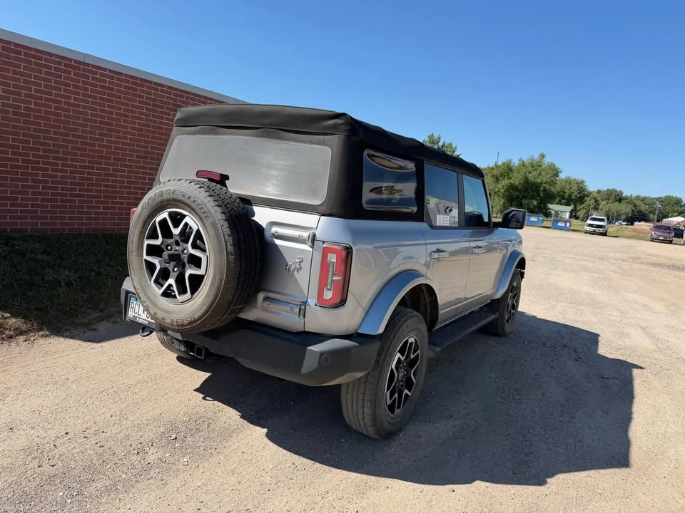 2021 Ford Bronco 6th Gen - Image 7 of 16