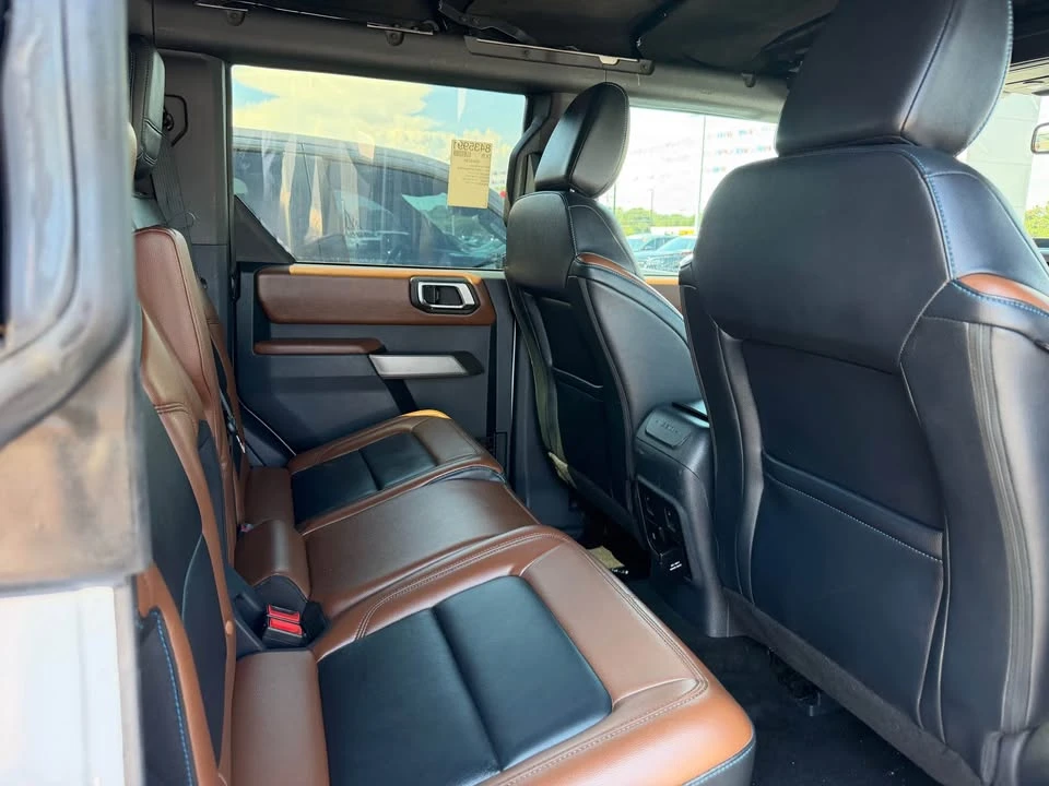 2021 Ford Bronco 6th Gen - Image 7 of 10