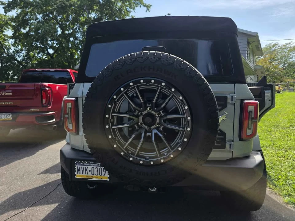 2021 Ford Bronco 6th Gen - Image 10 of 20