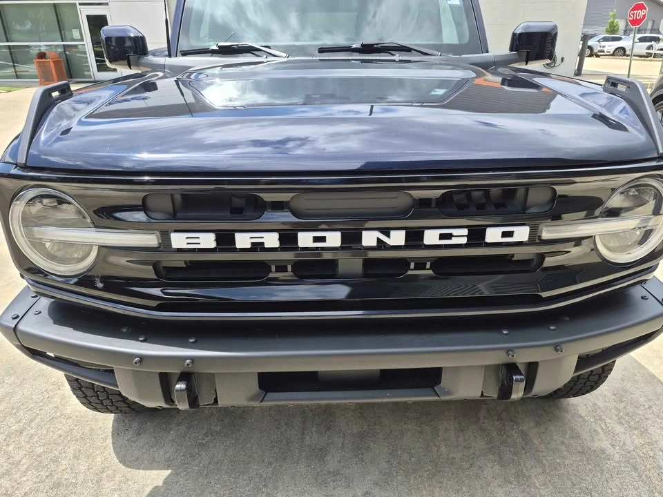 2021 Ford Bronco 6th Gen - Image 2 of 14