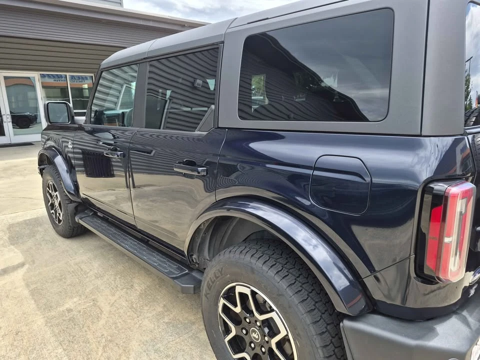 2021 Ford Bronco 6th Gen - Image 10 of 14