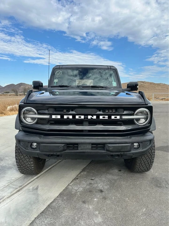 2021 Ford Bronco 6th Gen - Image 2 of 9