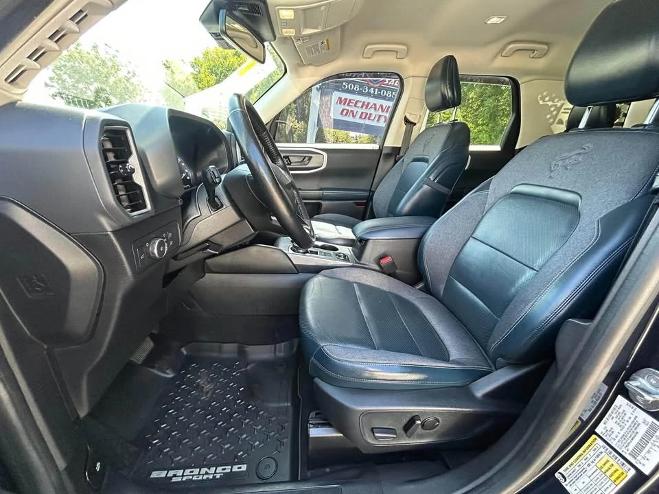 2021 Ford Bronco 6th Gen - Image 11 of 20