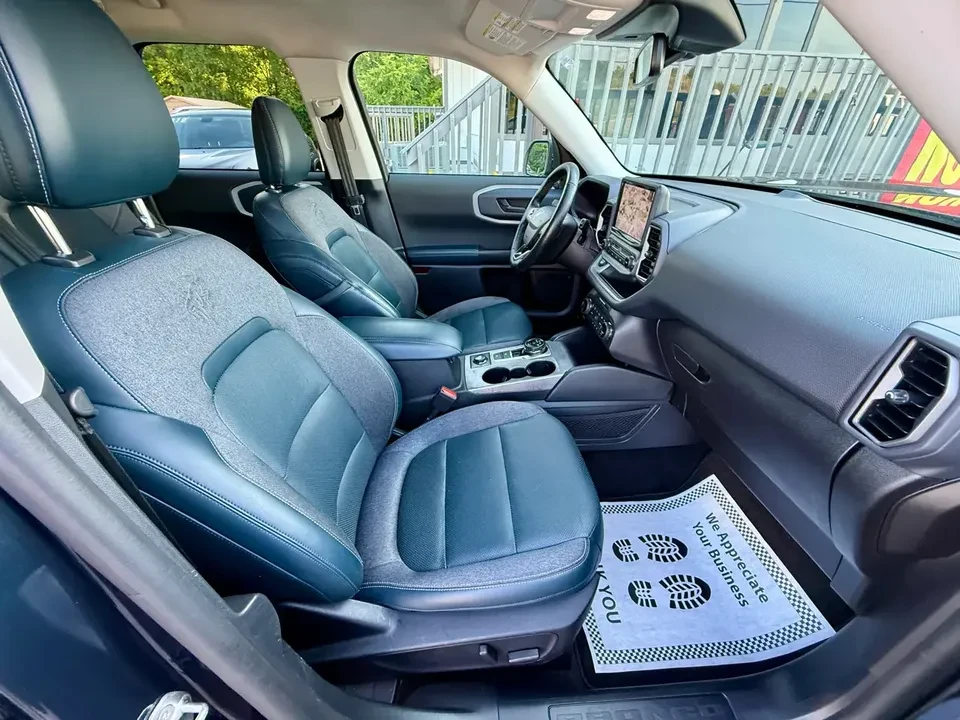 2021 Ford Bronco 6th Gen - Image 17 of 18