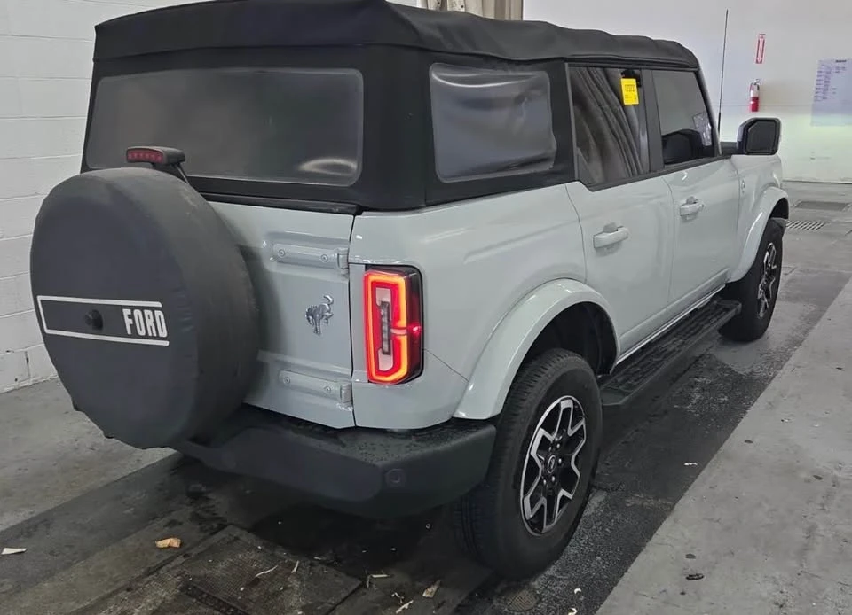 2021 Ford Bronco 6th Gen - Image 12 of 14