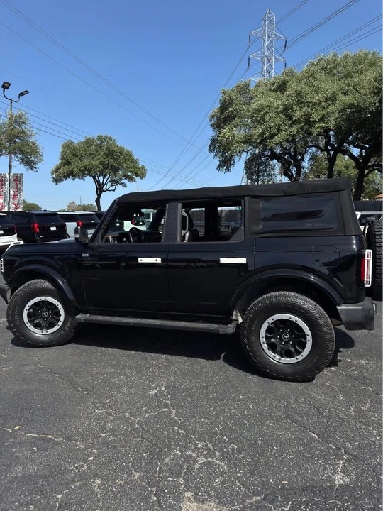 2021 Ford Bronco 6th Gen - Image 2 of 10