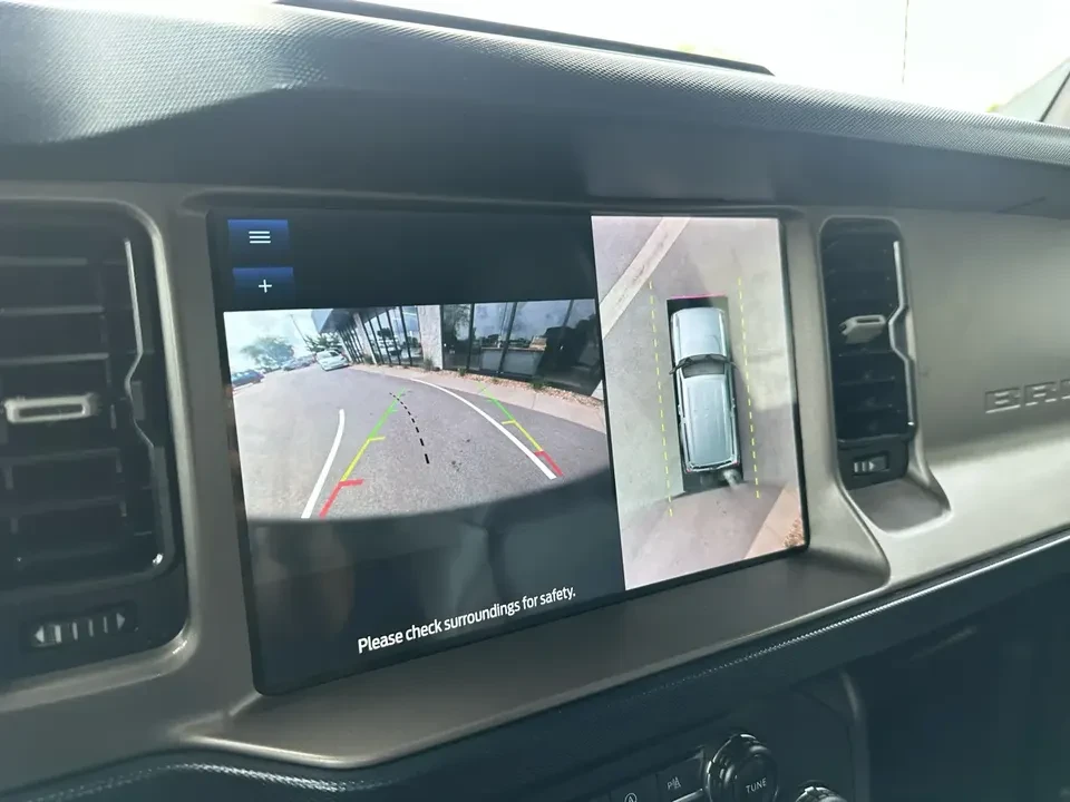 2021 Ford Bronco 6th Gen - Image 5 of 14