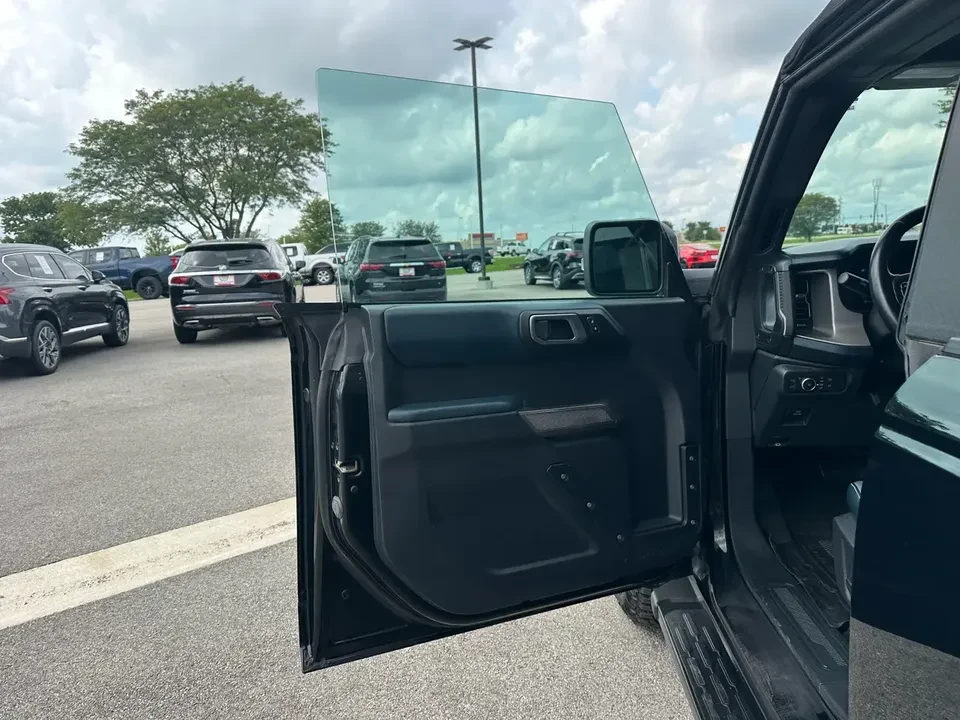 2021 Ford Bronco 6th Gen - Image 2 of 14