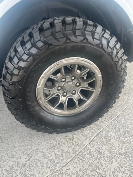 2021 Ford Bronco 6th Gen - Image 8 of 10