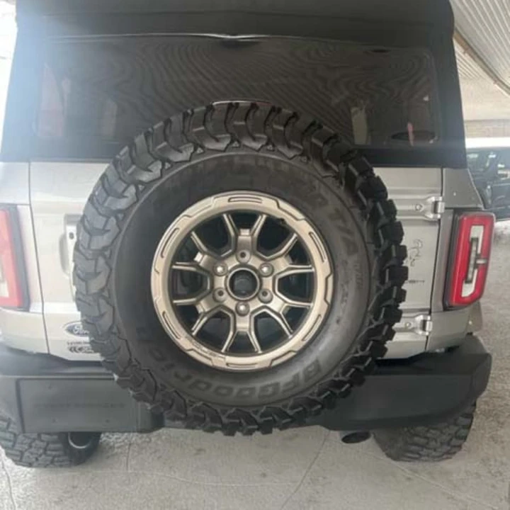 2021 Ford Bronco 6th Gen - Image 3 of 10