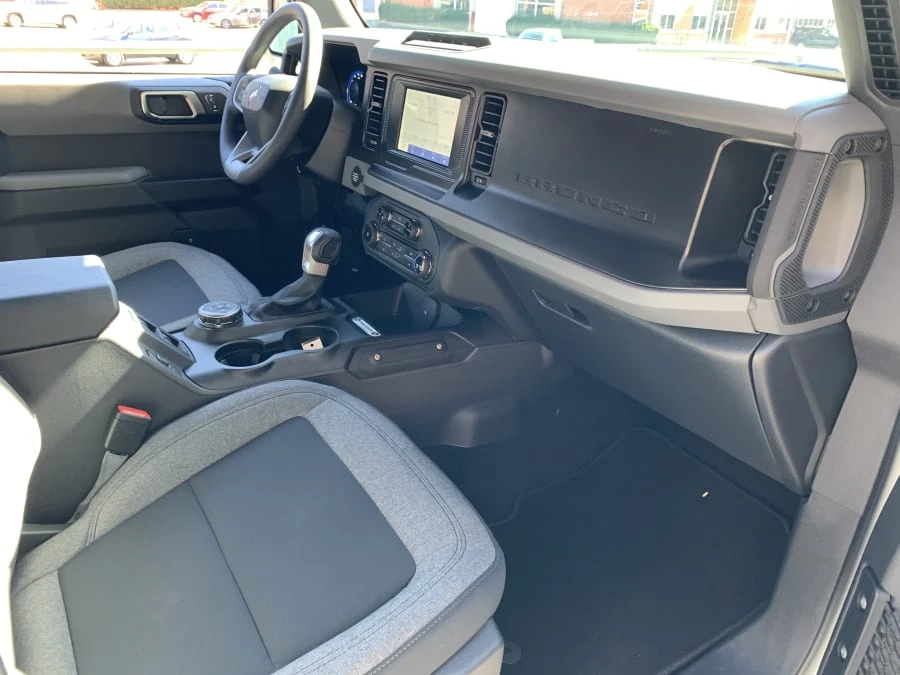 2021 Ford Bronco 6th Gen - Image 6 of 8
