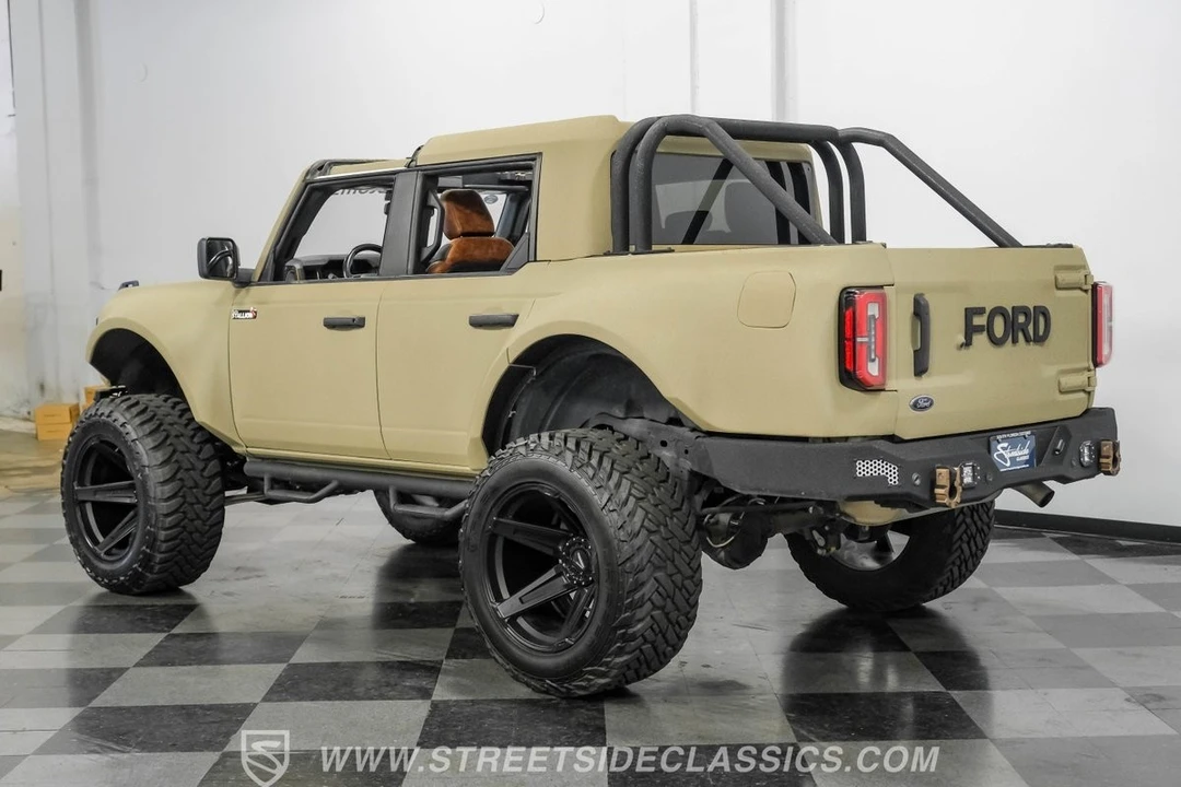 2021 Ford Bronco 6th Gen - Image 8 of 21