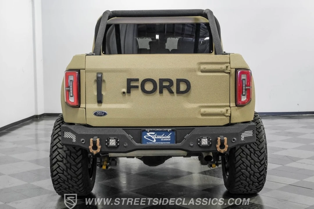2021 Ford Bronco 6th Gen - Image 10 of 21