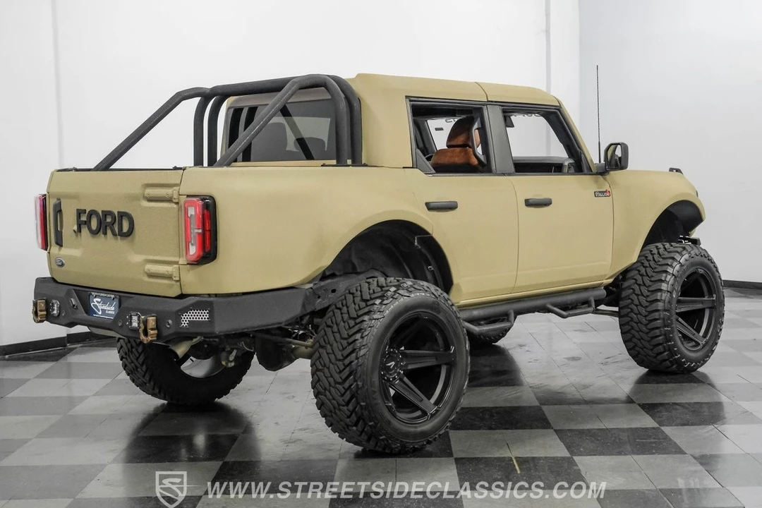 2021 Ford Bronco 6th Gen - Image 11 of 21