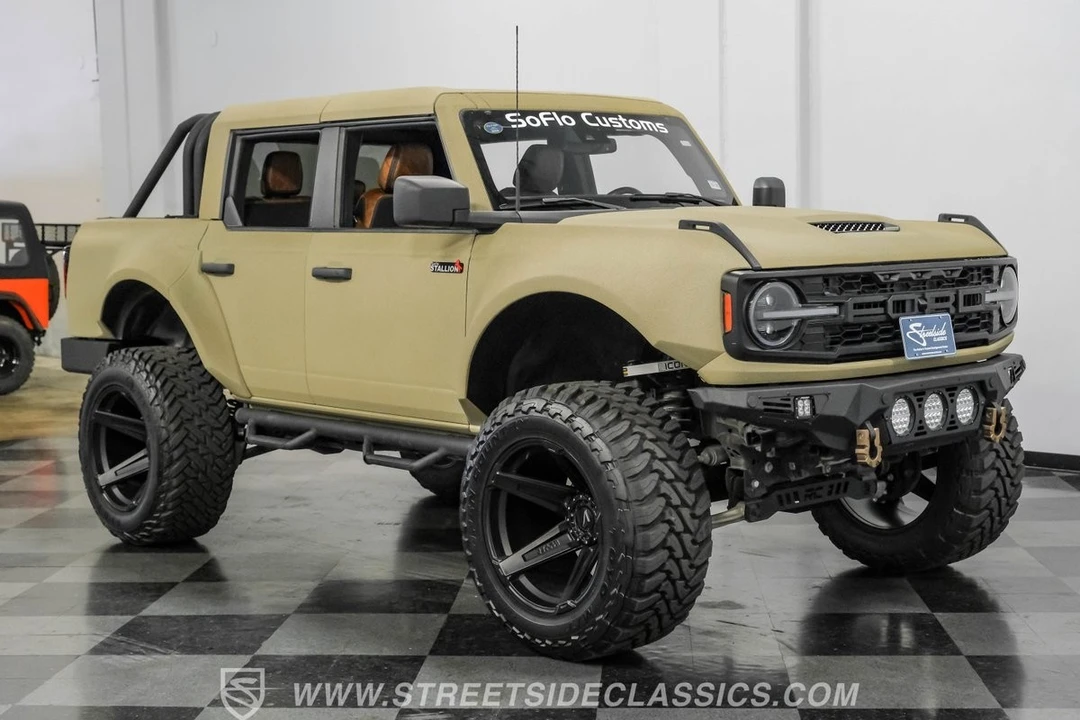 2021 Ford Bronco 6th Gen - Image 15 of 21
