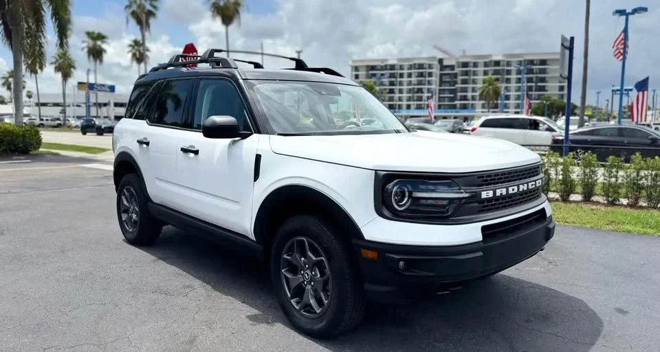 2021 Ford Bronco Sport - Image 1 of 16