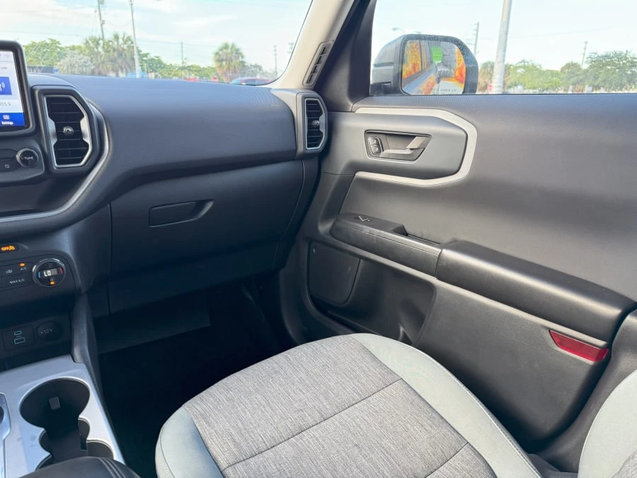 2021 Ford Bronco - Image 26 of 28