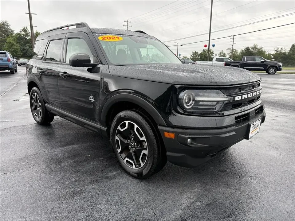 2021 Ford Bronco Sport - Image 2 of 10