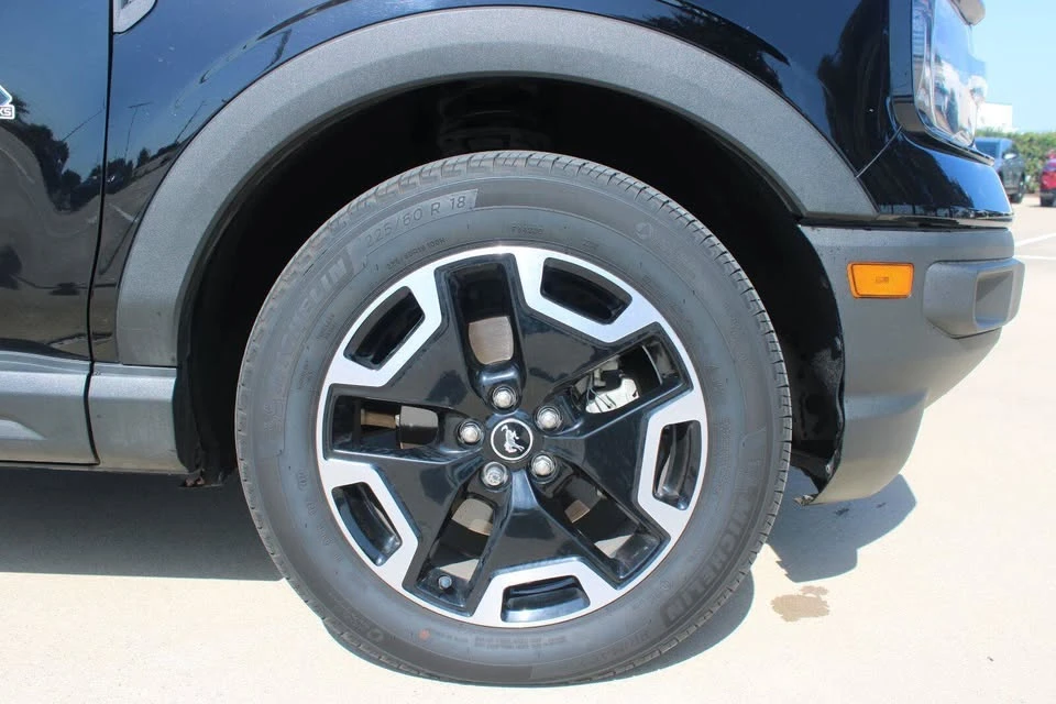 2021 Ford Bronco Sport - Image 9 of 20