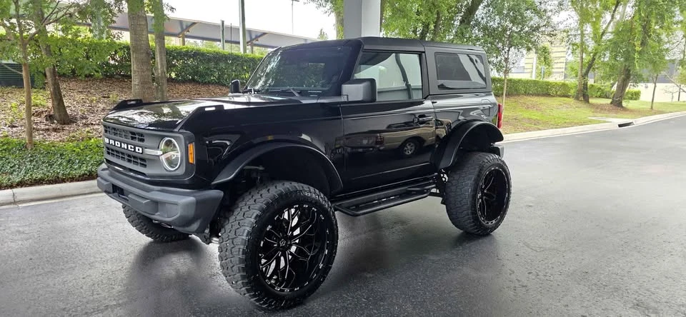 2021 Ford Bronco Sport - Image 2 of 17