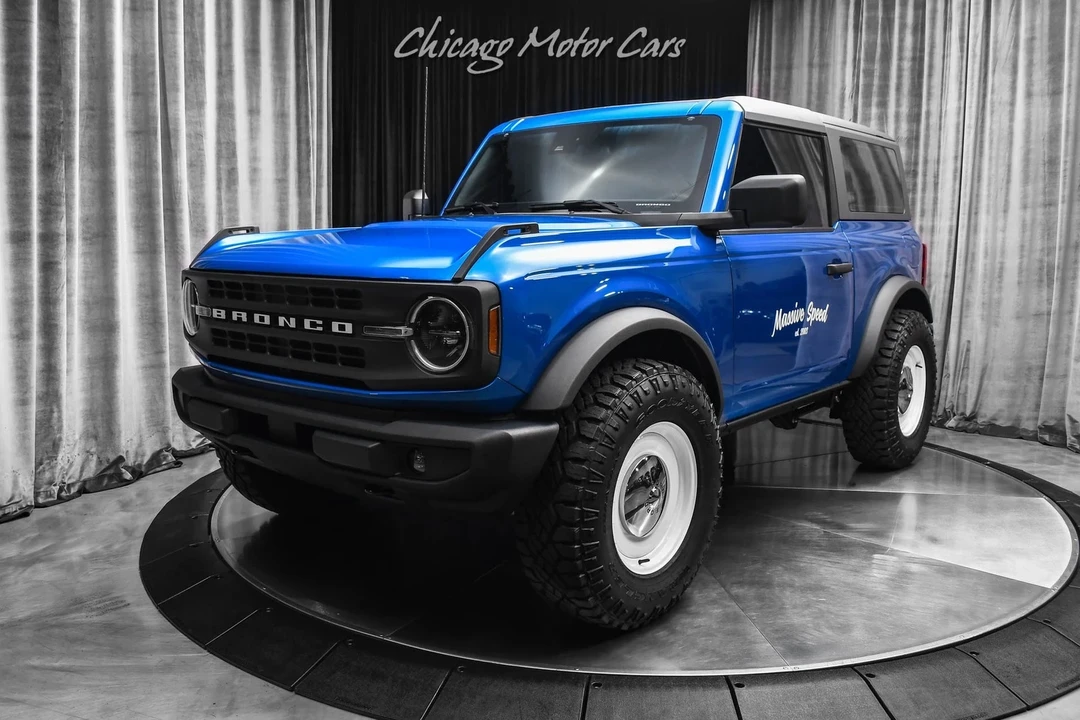 2021 Ford Bronco 6th Gen - Image 2 of 12