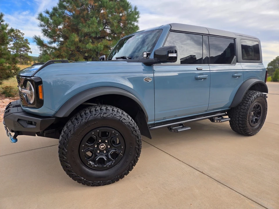 2021 Ford Bronco 6th Gen - Image 2 of 21