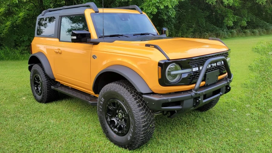 2021 Ford Bronco 6th Gen - Image 2 of 11