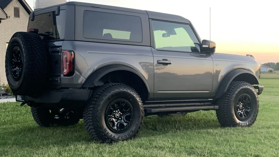 2021 Ford Bronco 6th Gen - Image 2 of 3