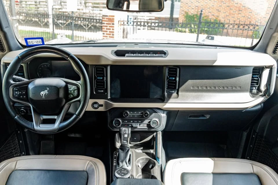 2021 Ford Bronco 6th Gen - Image 3 of 3