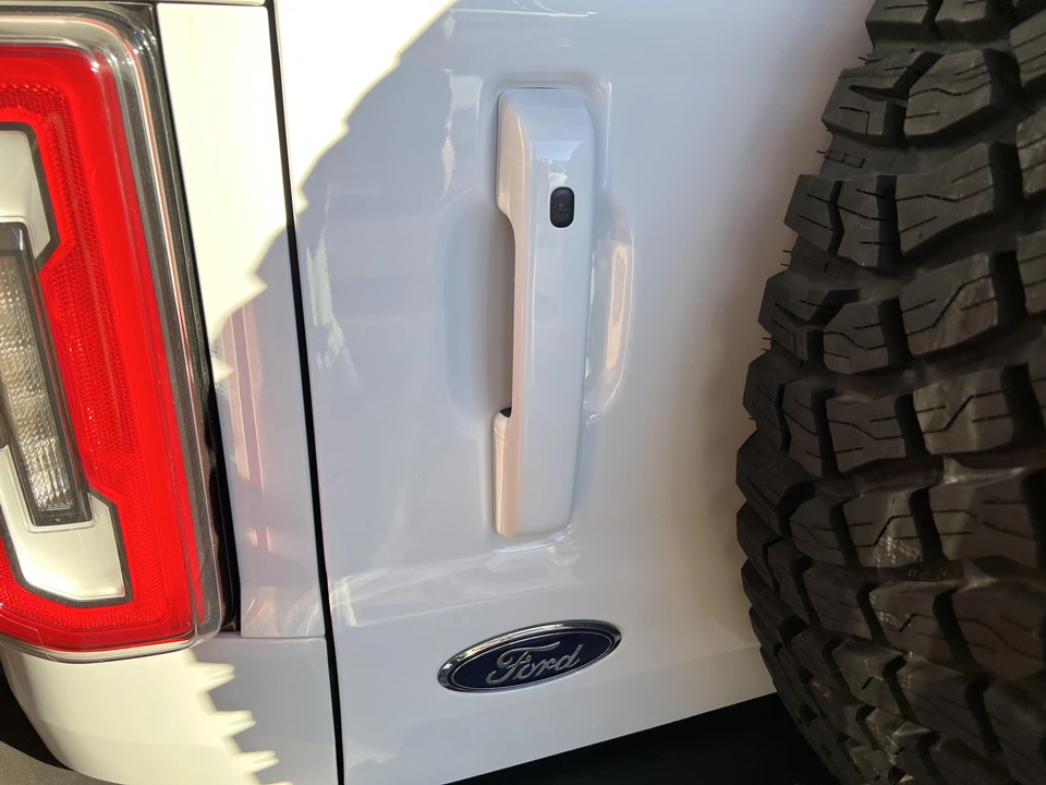 2021 Ford Bronco 6th Gen - Image 21 of 31