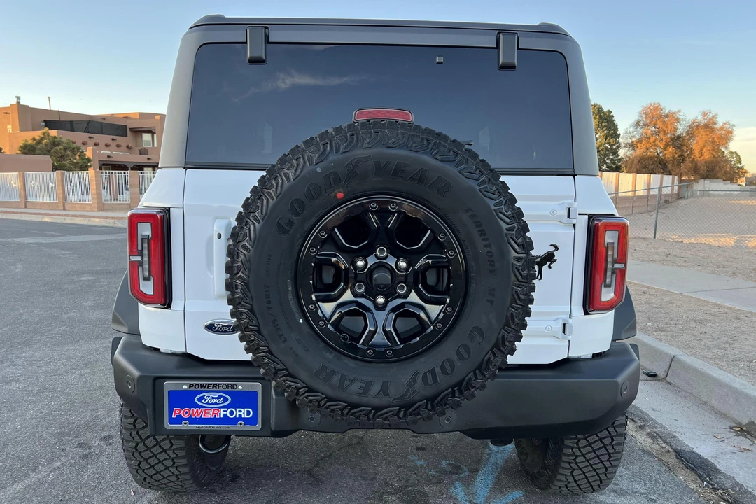 2021 Ford Bronco 6th Gen - Image 5 of 31