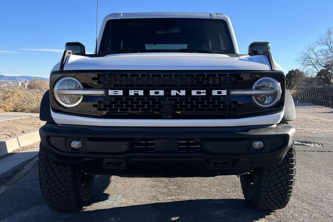 2021 Ford Bronco 6th Gen - Image 2 of 31