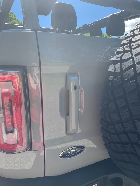 2021 Ford Bronco 6th Gen - Image 19 of 26