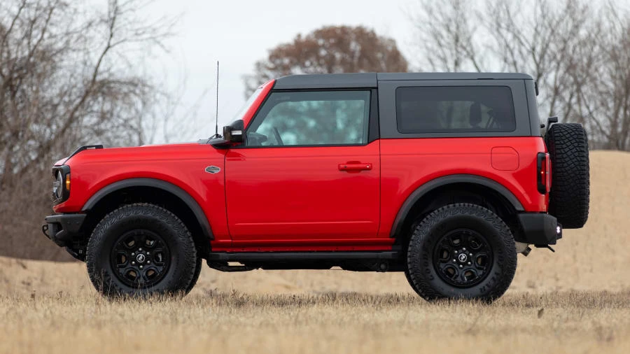 2021 Ford Bronco 6th Gen - Image 2 of 27