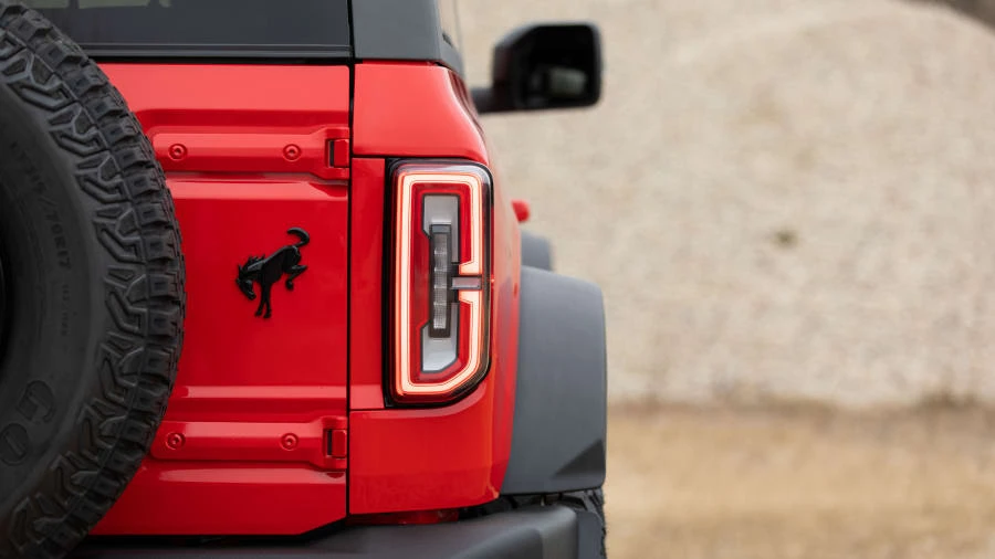 2021 Ford Bronco 6th Gen - Image 13 of 27
