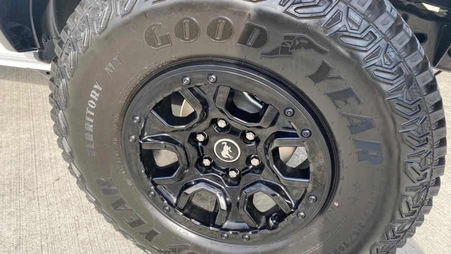 2021 Ford Bronco 6th Gen - Image 13 of 15
