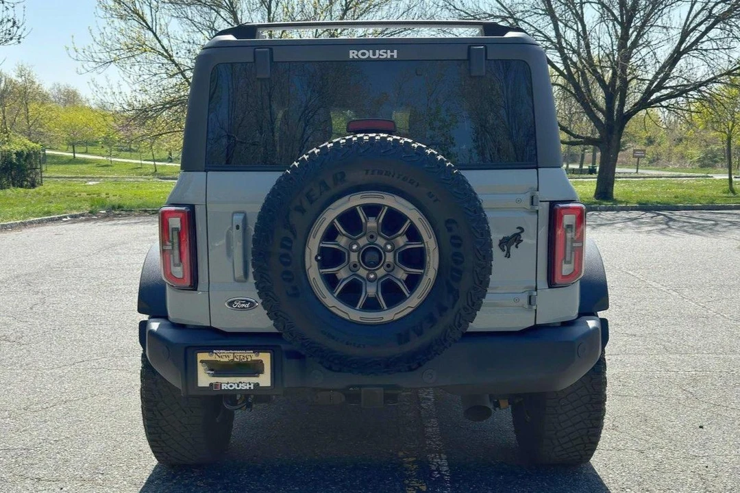 2021 Ford Bronco 6th Gen - Image 5 of 31