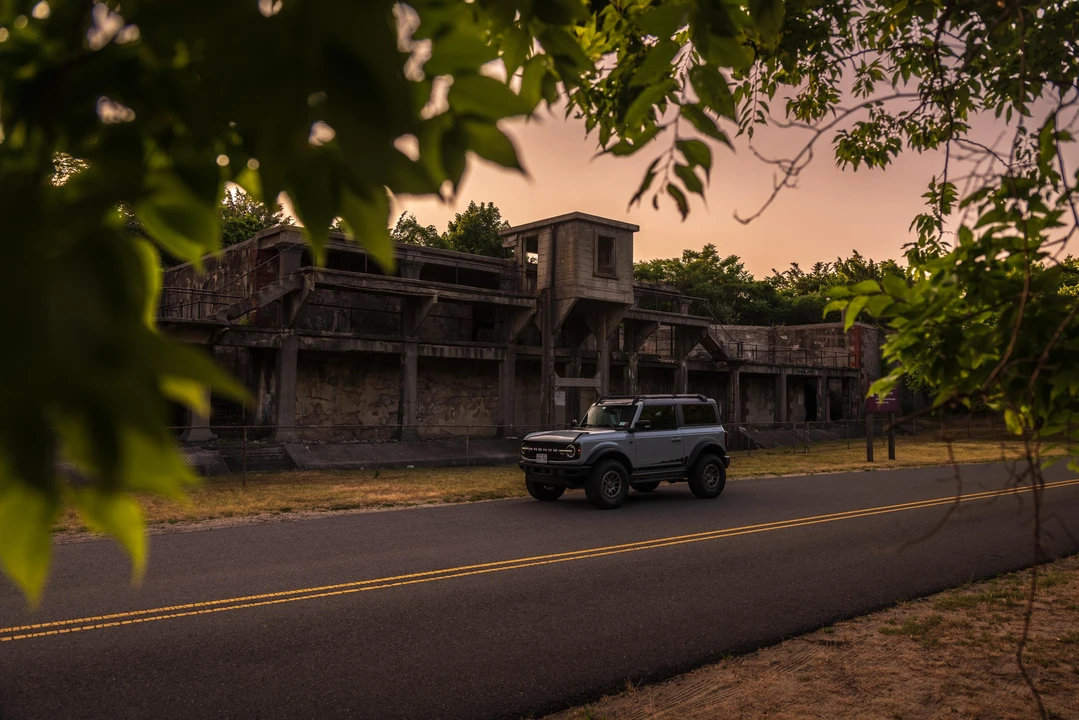 2021 Ford Bronco 6th Gen - Image 16 of 31