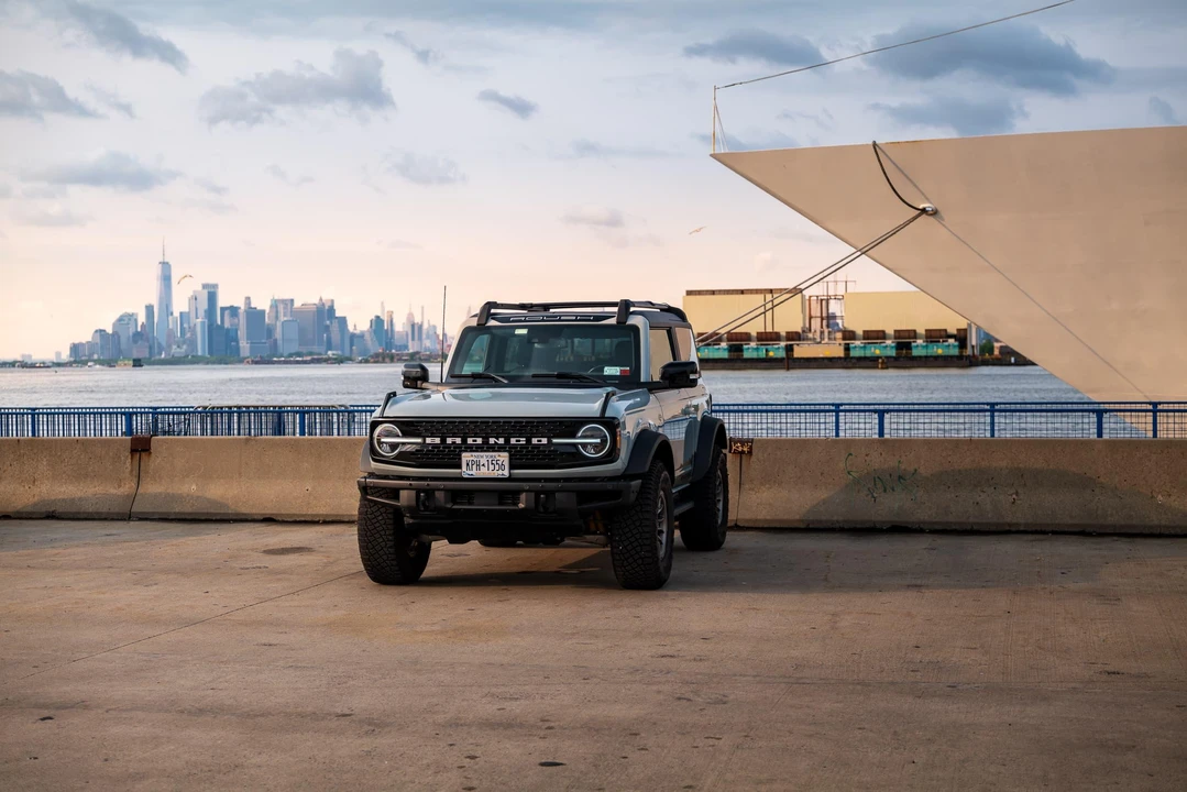 2021 Ford Bronco 6th Gen - Image 8 of 31