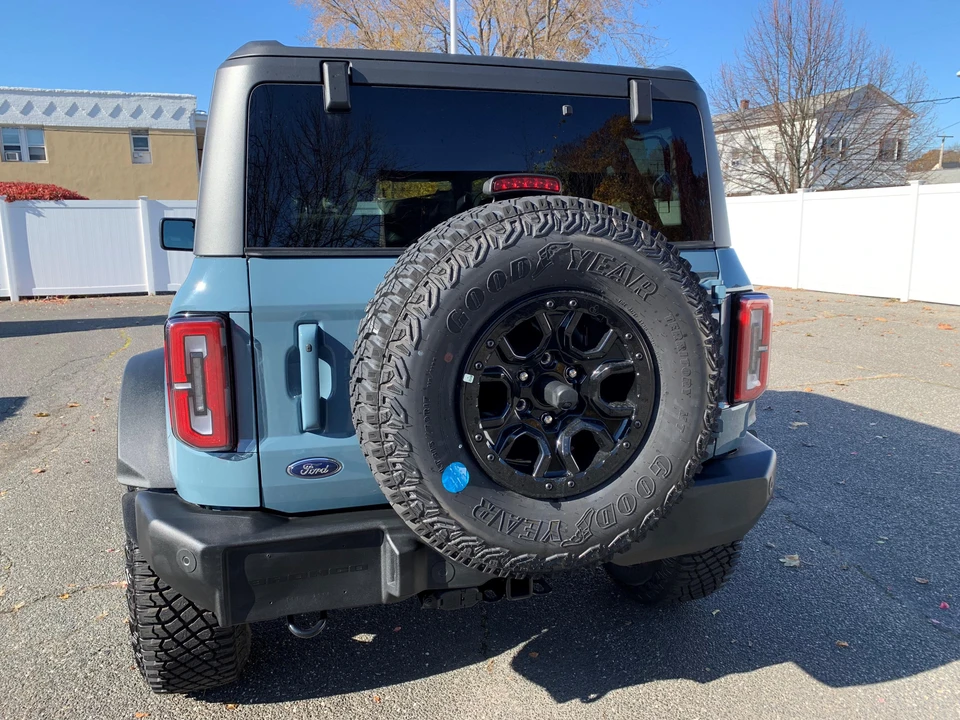 2021 Ford Bronco 6th Gen - Image 15 of 31