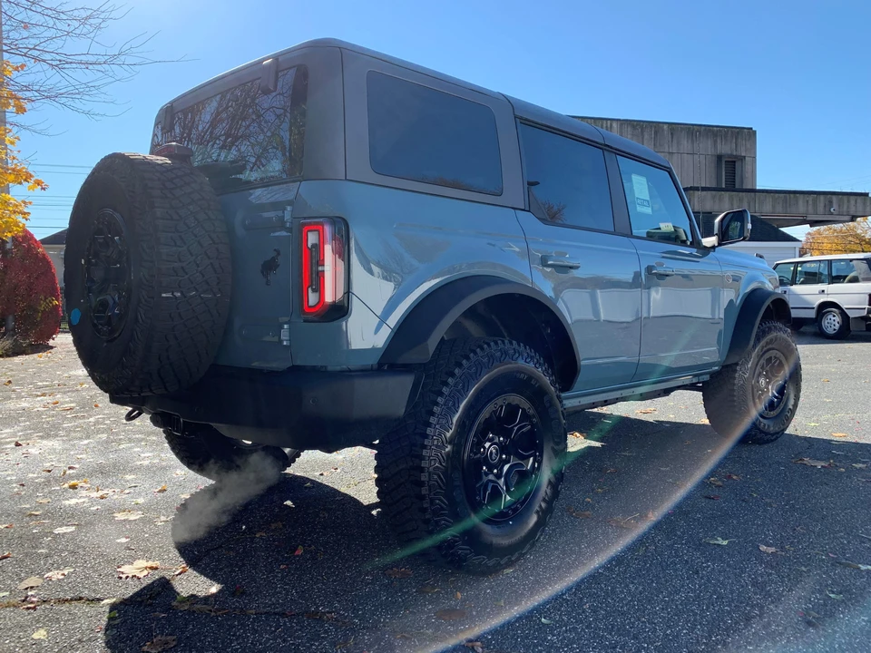 2021 Ford Bronco 6th Gen - Image 17 of 31
