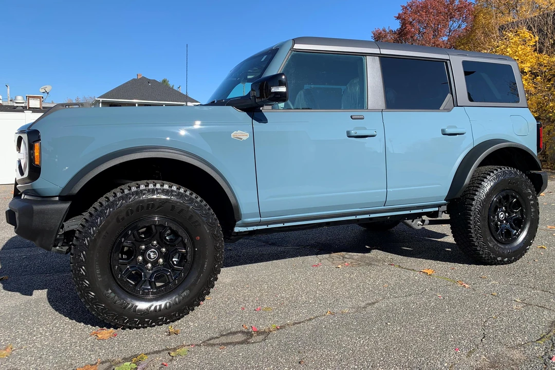 2021 Ford Bronco 6th Gen - Image 3 of 31