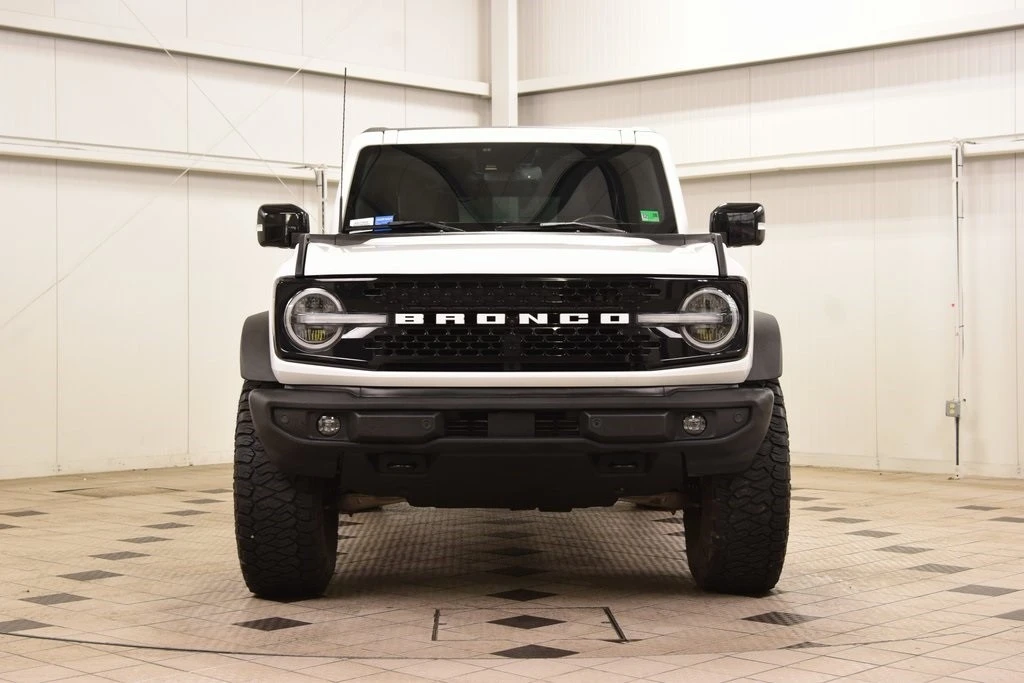 2021 Ford Bronco 6th Gen - Image 2 of 12